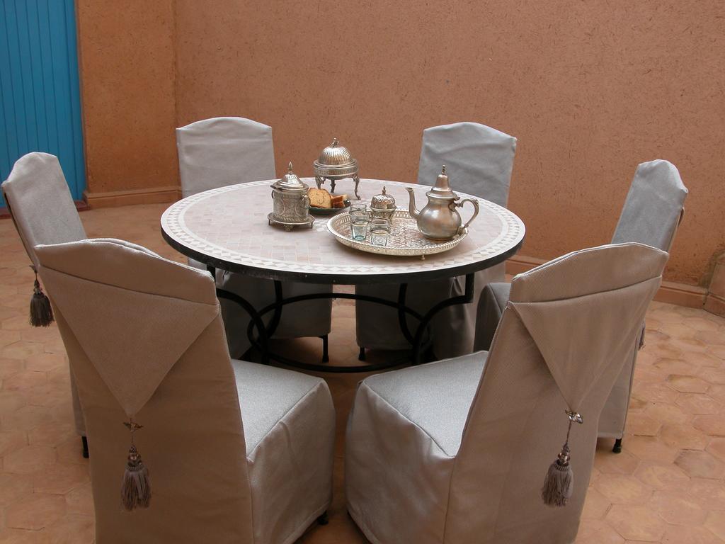 Kasbah Iswan Bed & Breakfast Kelaat-M'Gouna Luaran gambar